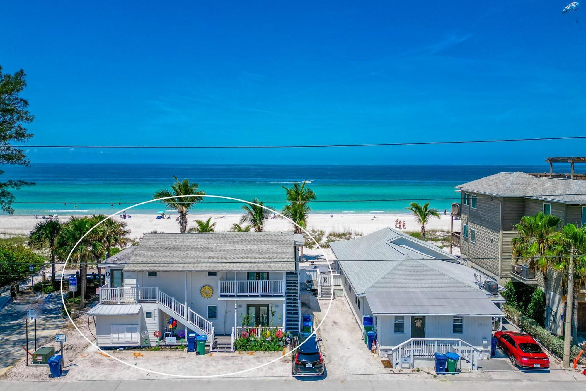 Beach Dreams Resort Bradenton Beach Exterior photo